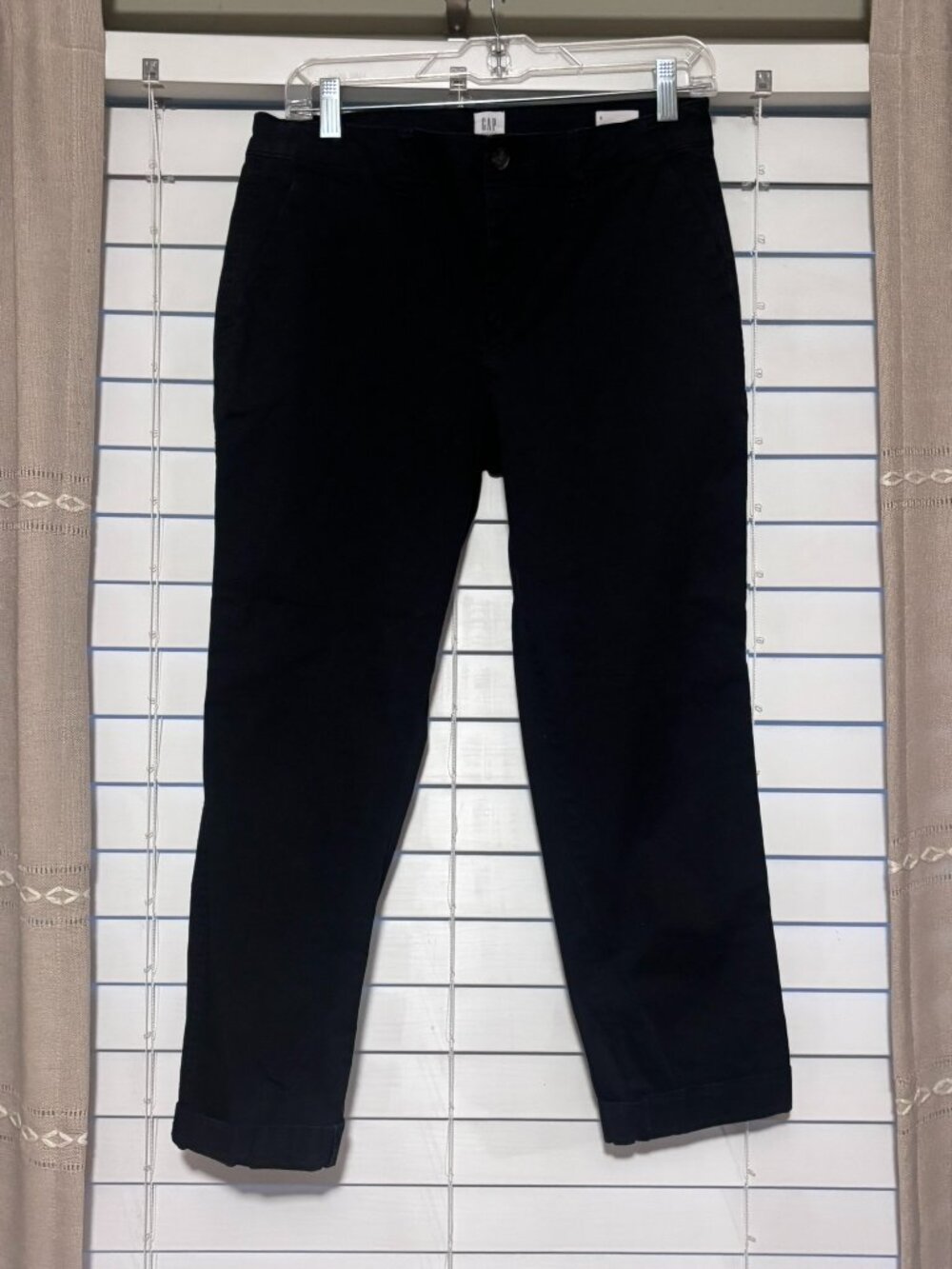 GAP Girlfriend Khaki Pants Solid Black Size 6